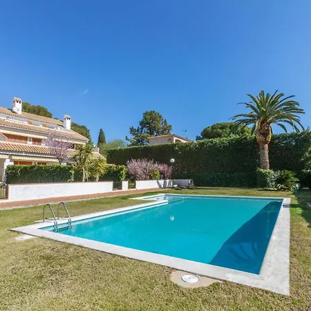 Voramar By Interhome